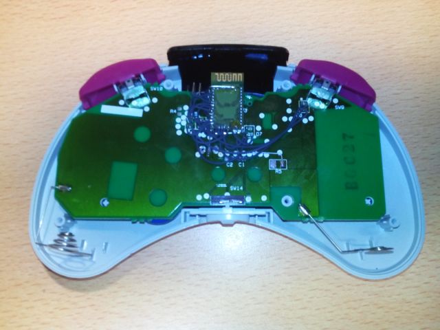 BLE-SaturnPad_2.jpg